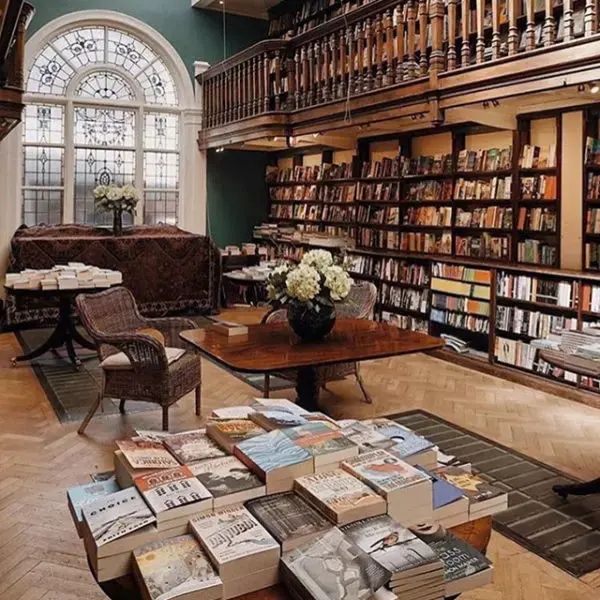 Visit the Iconic Daunt Books on Marylebone High Street